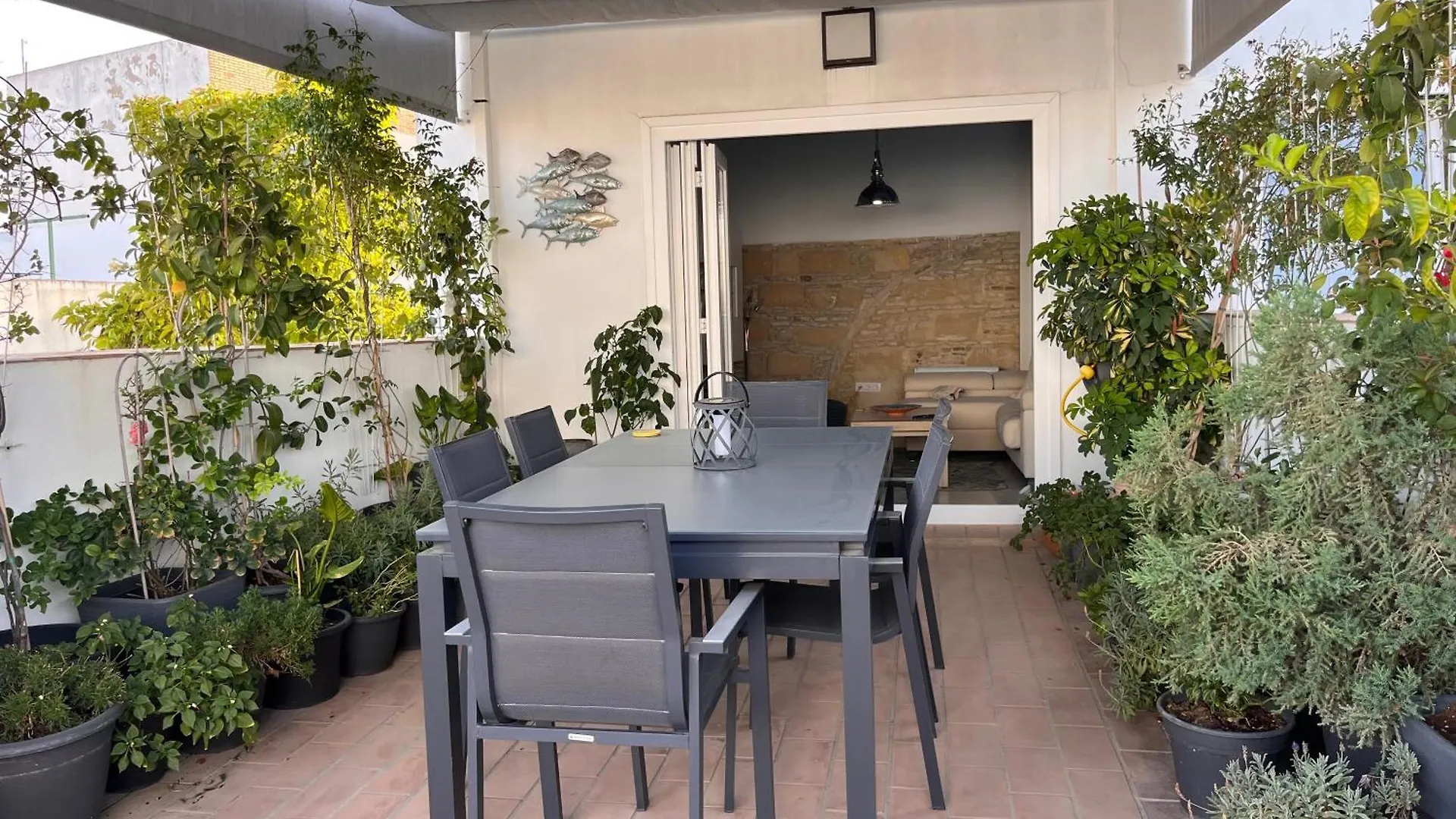Apartamento Casa Nuna Modern Loft With Private Garden Terrace Jerez de la Frontera España