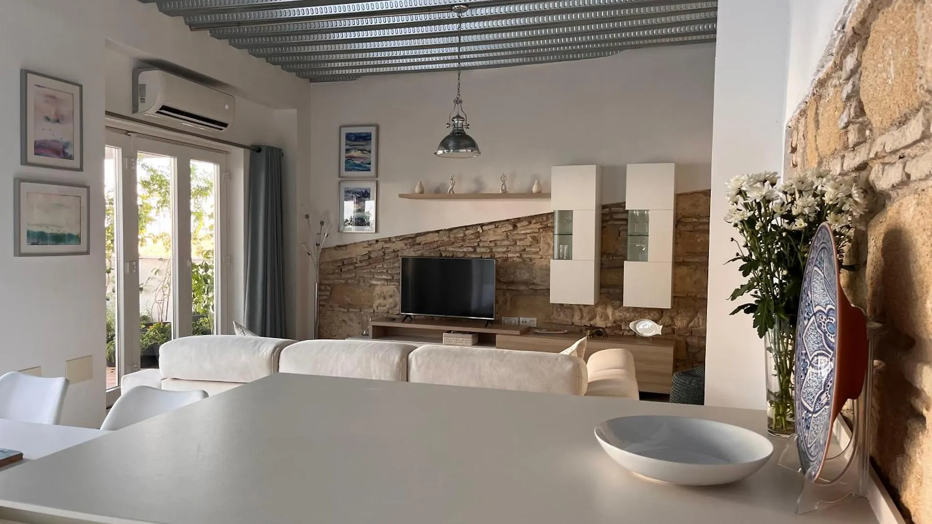Casa Nuna Modern Loft With Private Garden Terrace Jerez de la Frontera 0*,  España